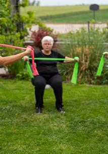 Outdoor-Exercise-Older-Group-Sitting